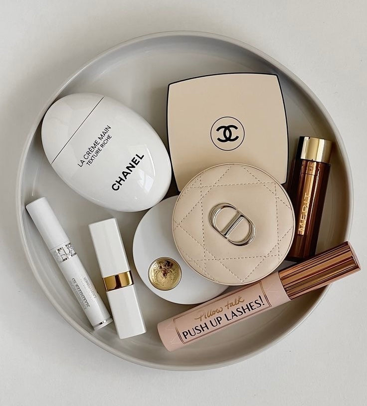 MAQUILLAJE