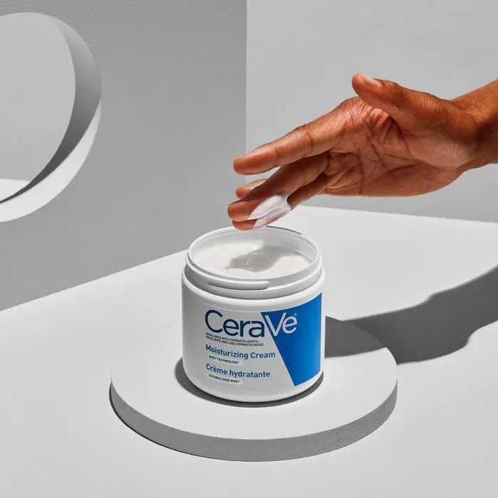 CERAVE MOISTURIZING CREAM