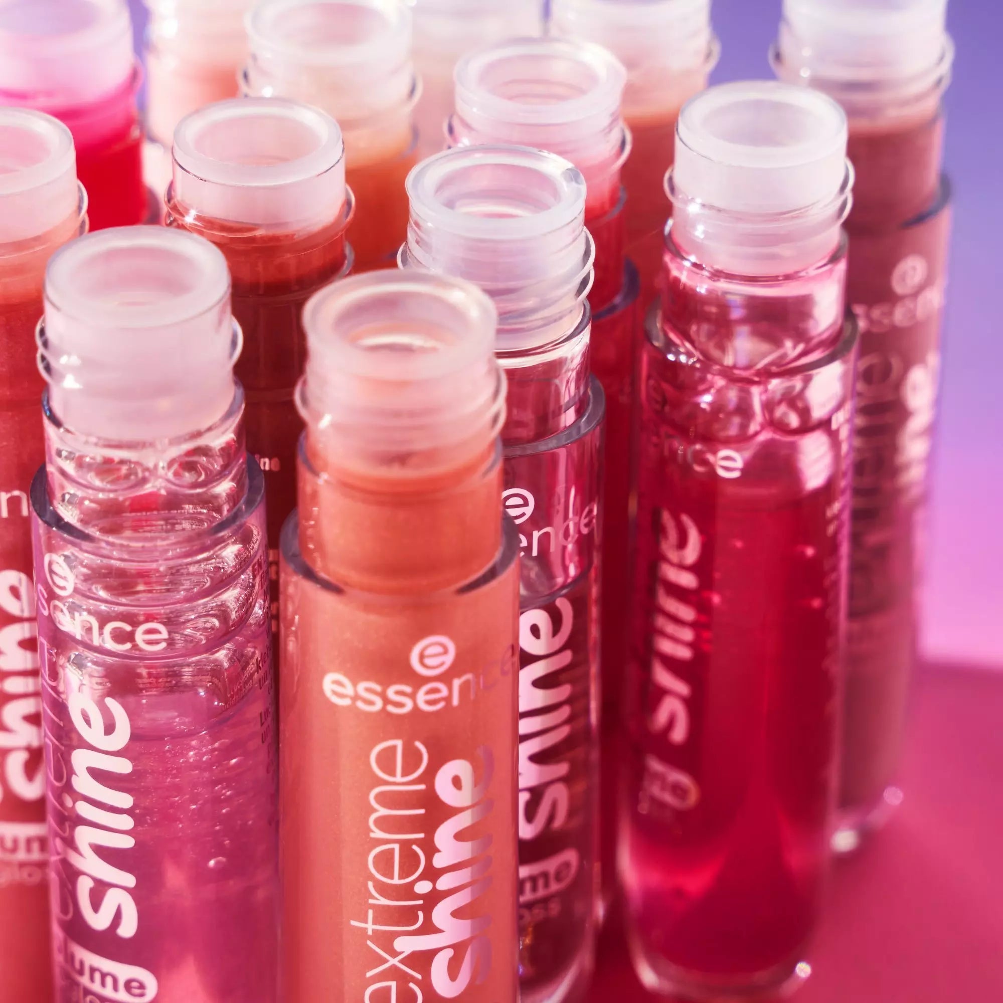 ESSENCE EXTREME SHINE GLOSS