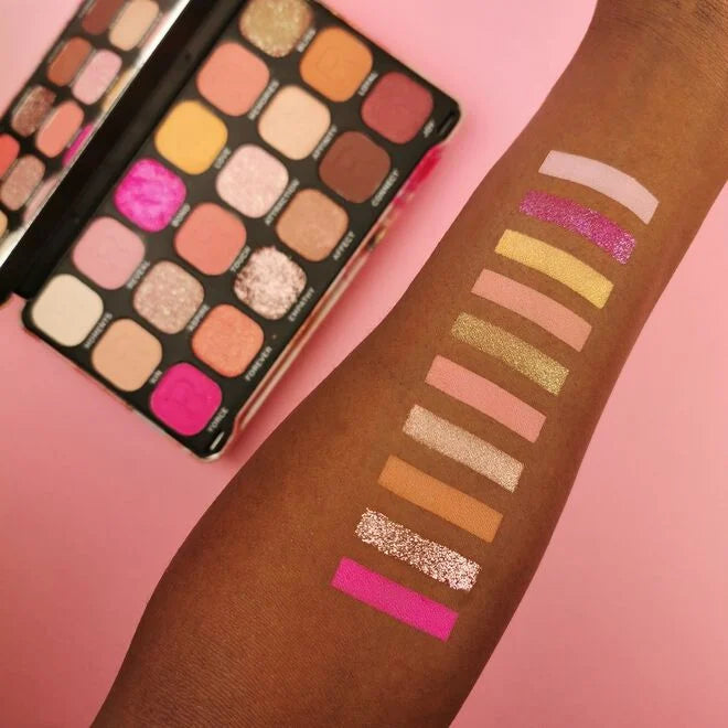 REVOLUTION FOREVER FLAWLESS PALETTE