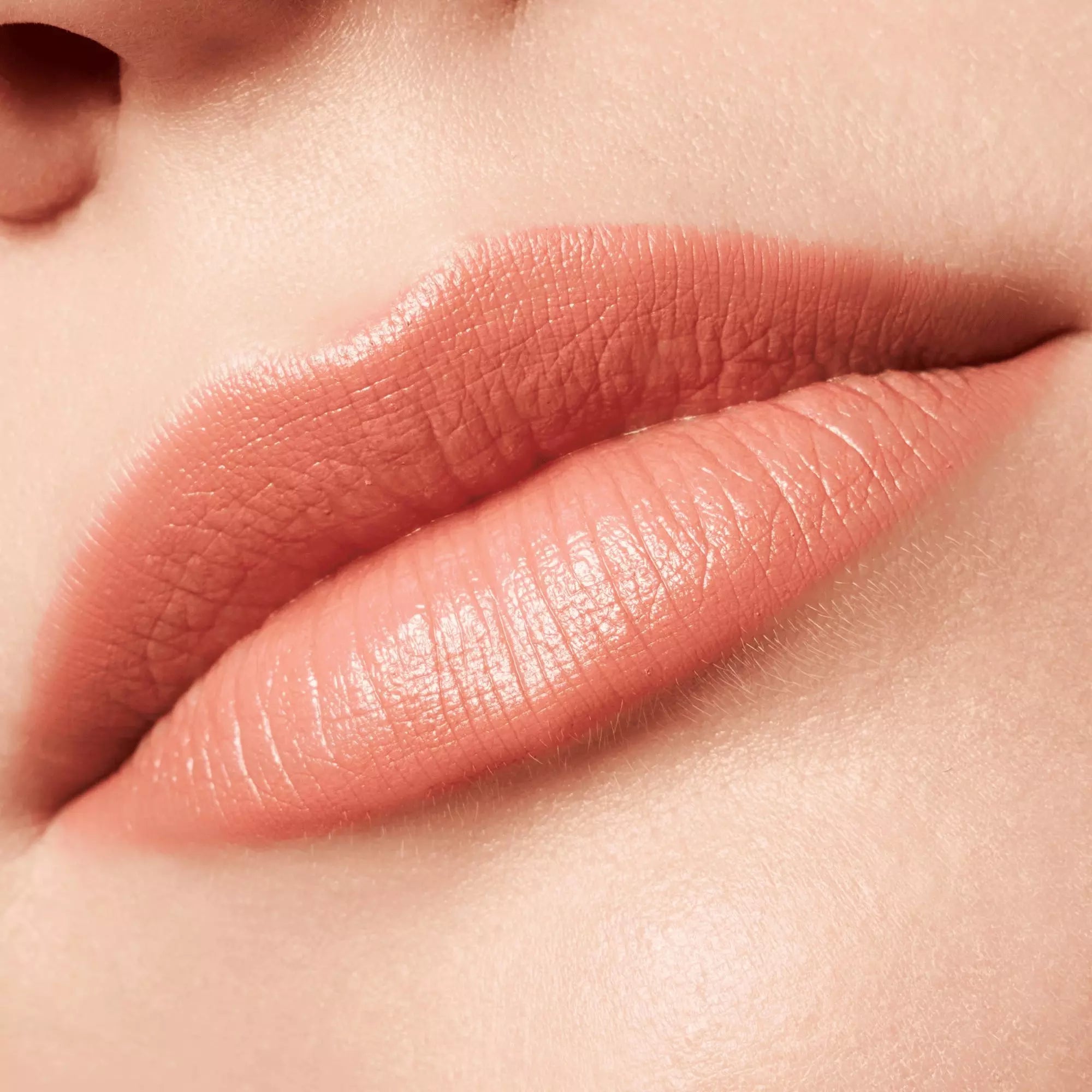 ESSENCE SOFT & PRECISE LIP PENCIL