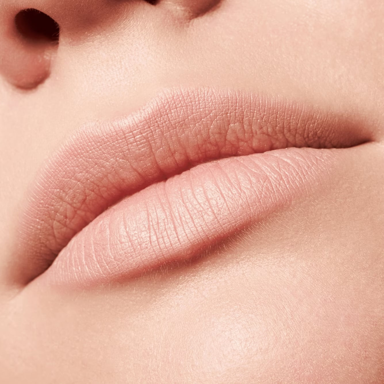 ESSENCE SOFT & PRECISE LIP PENCIL