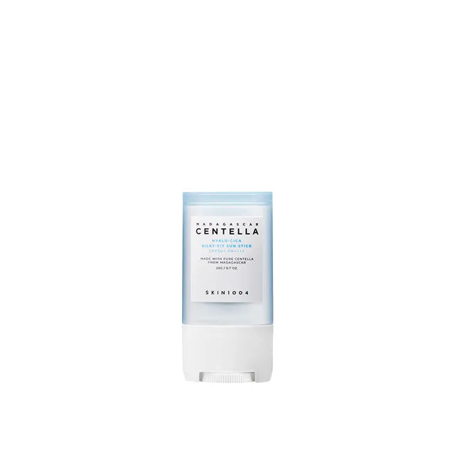 SKIN 1004 MADAGASCAR CENTELLA HYALU-CICA SILKY-FIT SUN STICK