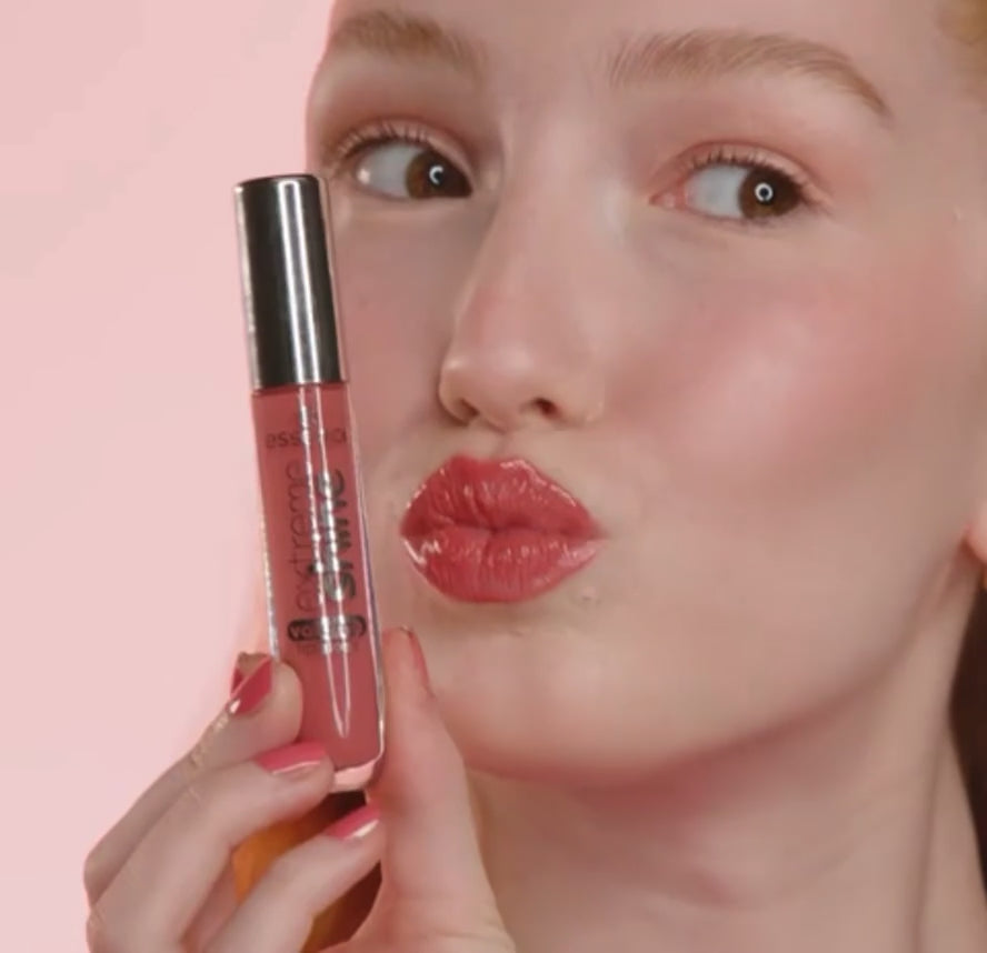 ESSENCE EXTREME SHINE GLOSS